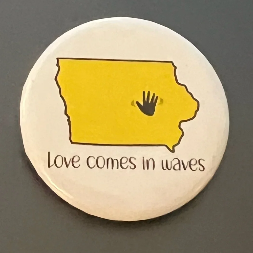 “The Wave” Button Set - Picture 2 of 2